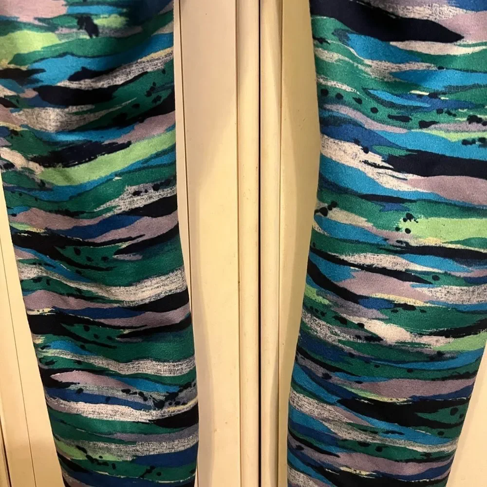 Lululemon Multi  Color Leggings Size 6